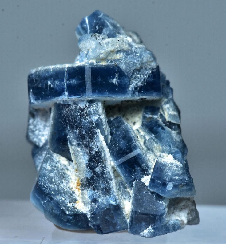 Blue beryl crystals